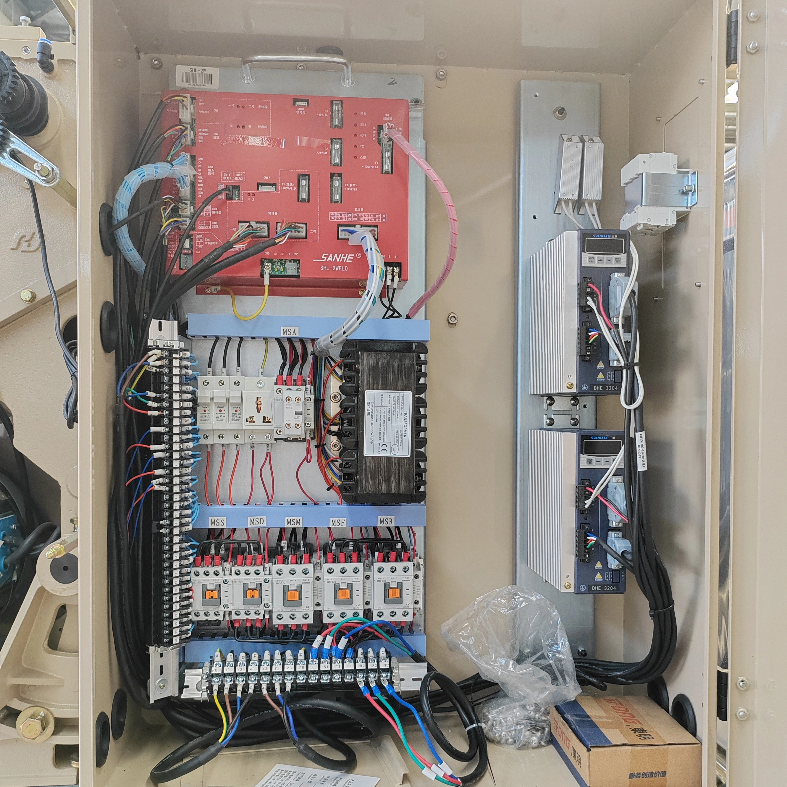 Cómo arreglar el sistema de control del telar sin lanzadera