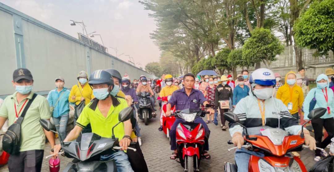 trabajadores textiles de vietnam